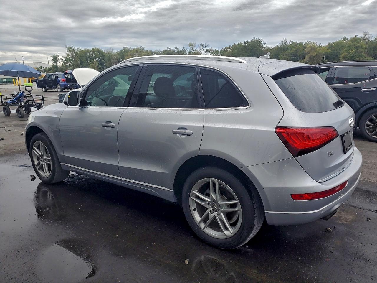 Audi Q5 Premium Plus Image 12