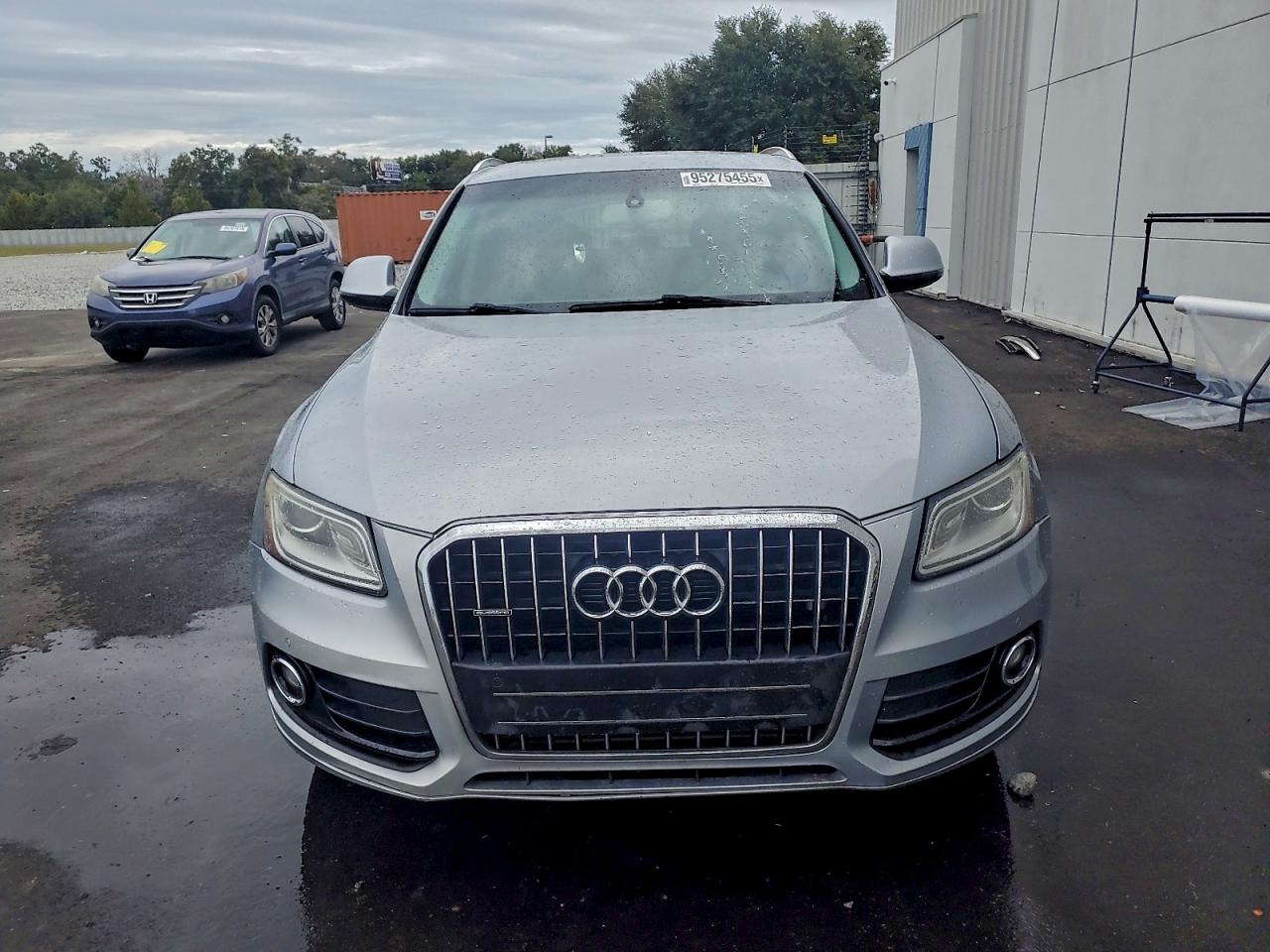 Audi Q5 Premium Plus Image 2