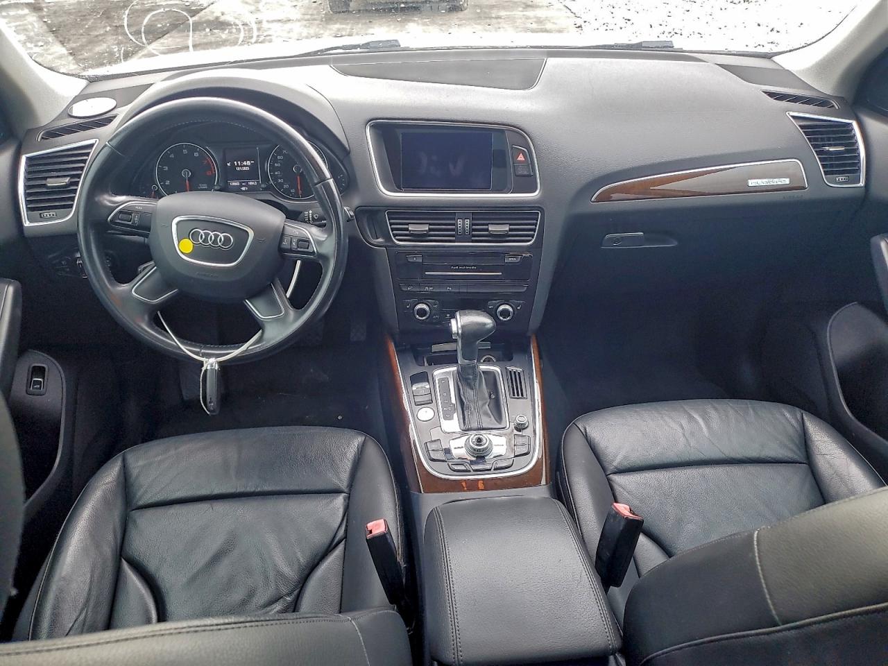 Audi Q5 Premium Plus Image 9