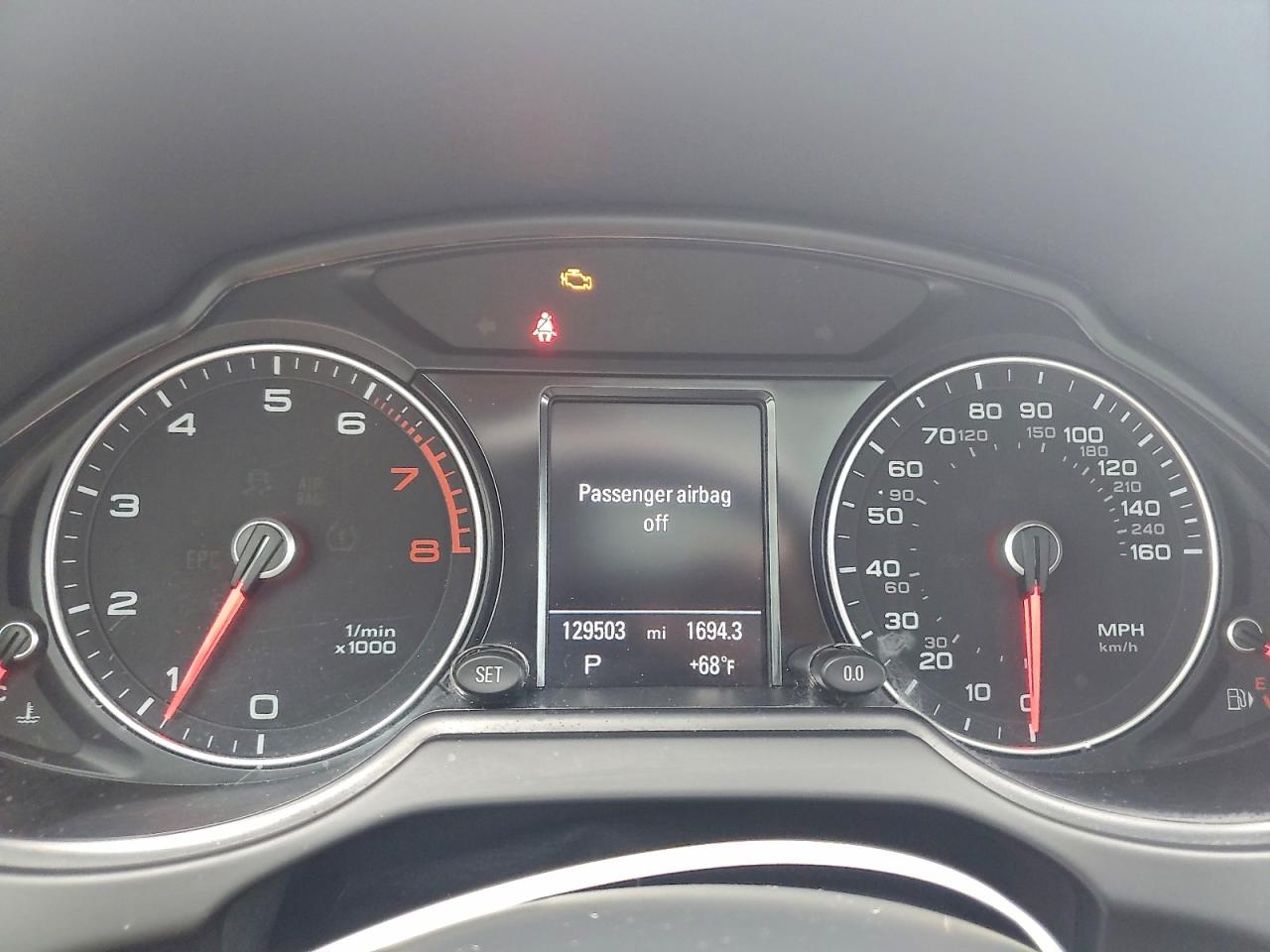 Audi Q5 Premium Plus Image 11