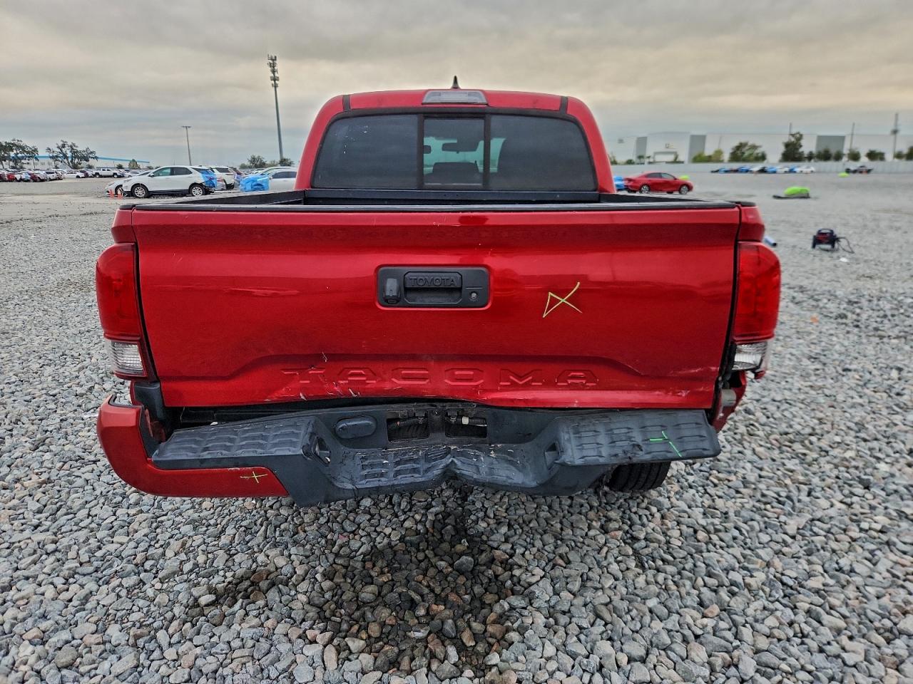 Toyota Tacoma Double Cab Image 5