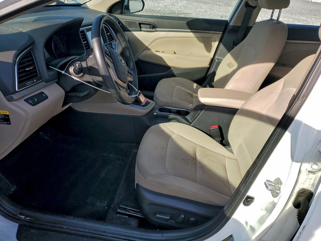 Hyundai ELANTRA Se Image 7