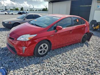  Salvage Toyota Prius