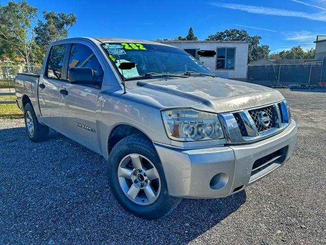  Salvage Nissan Titan