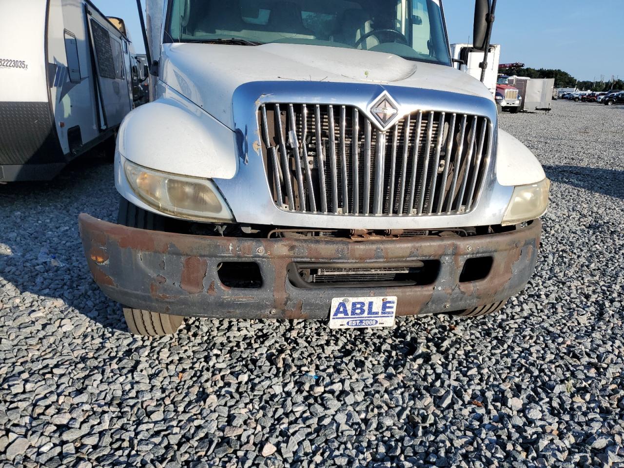 International 4300 4300 Image 6