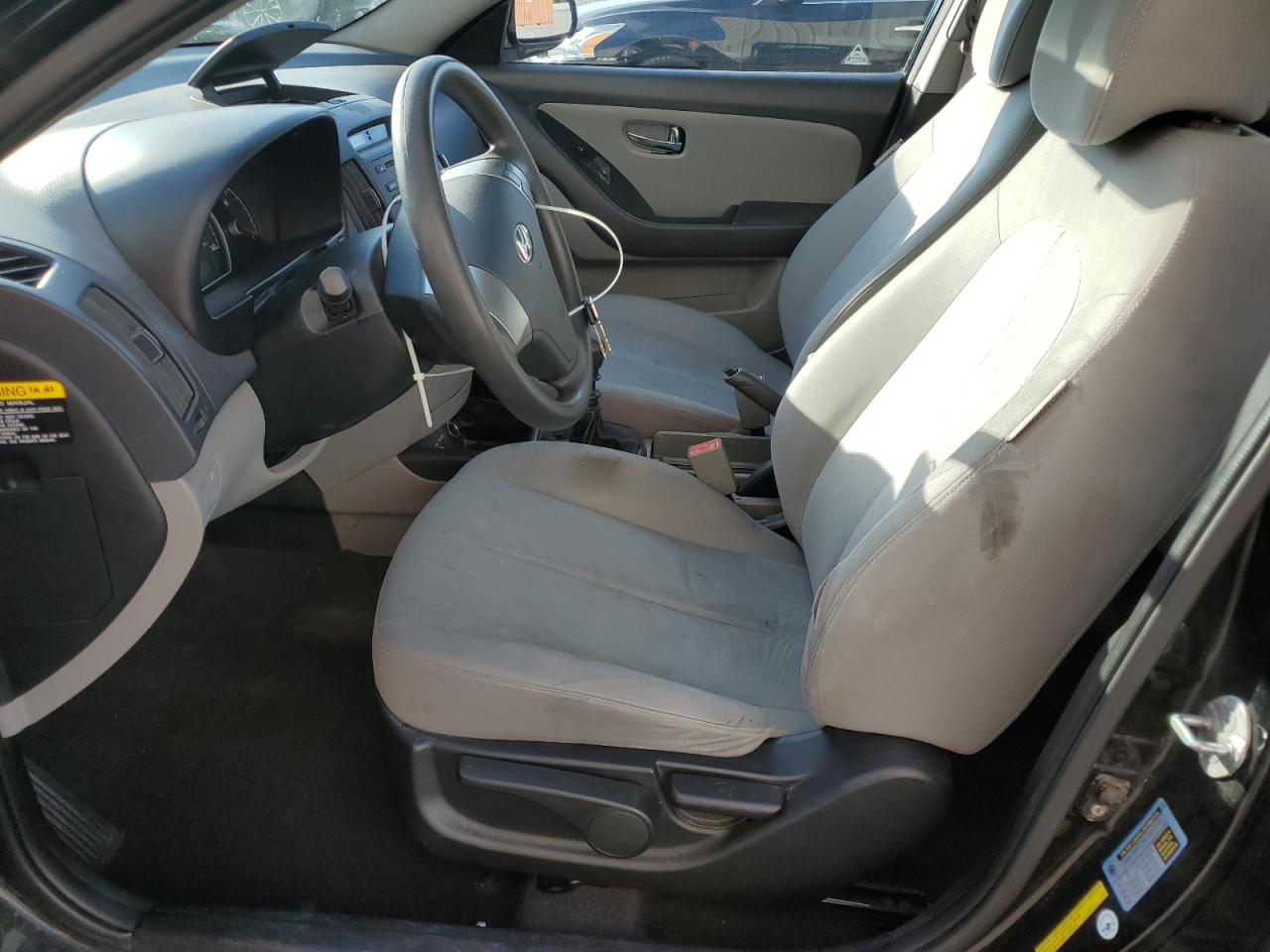 Hyundai ELANTRA Blue Image 6