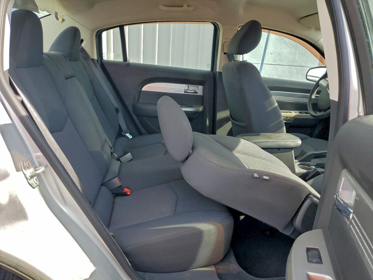 Chrysler Sebring Touring Image 12