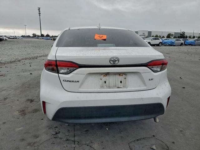 Toyota Corolla Le Image 11