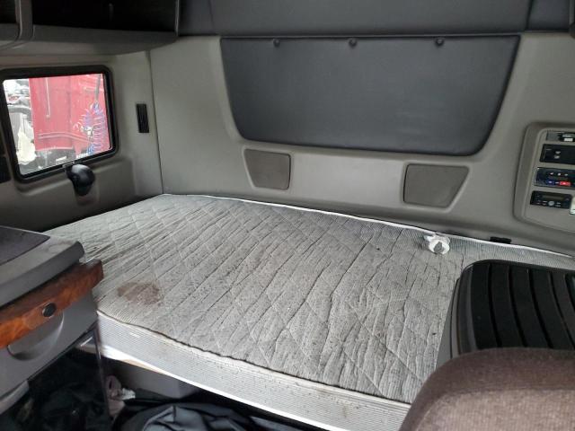 International Lt625 Image 9