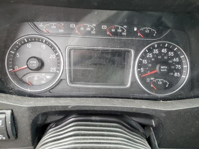 International Lt625 Image 4