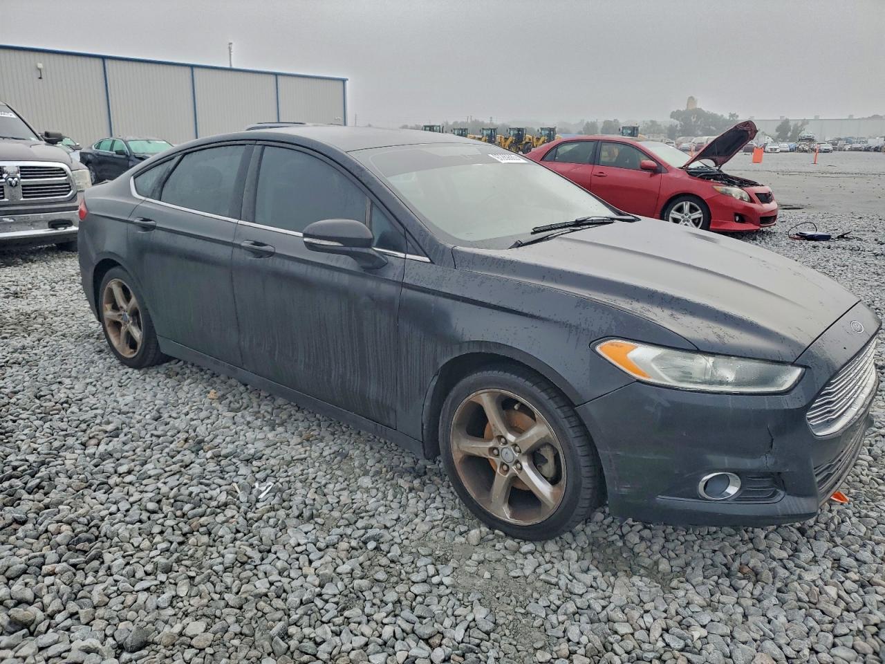 Ford Fusion Se Image 4