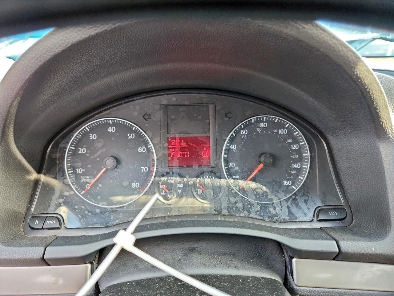 Volkswagen Rabbit Image 6