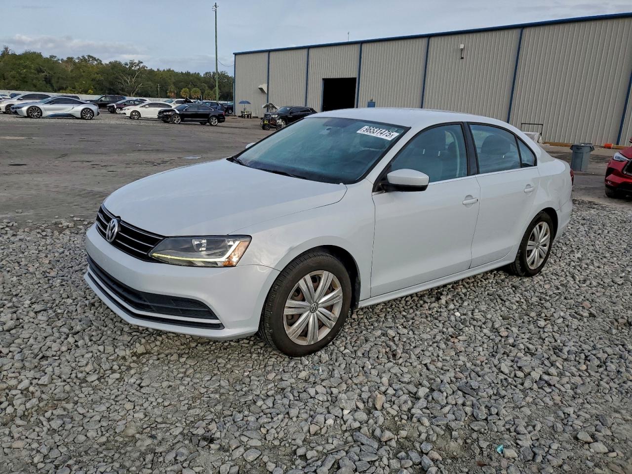 Volkswagen Jetta S Image 1