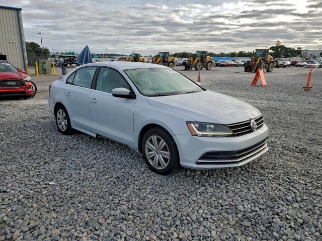 Volkswagen Jetta S Image 12