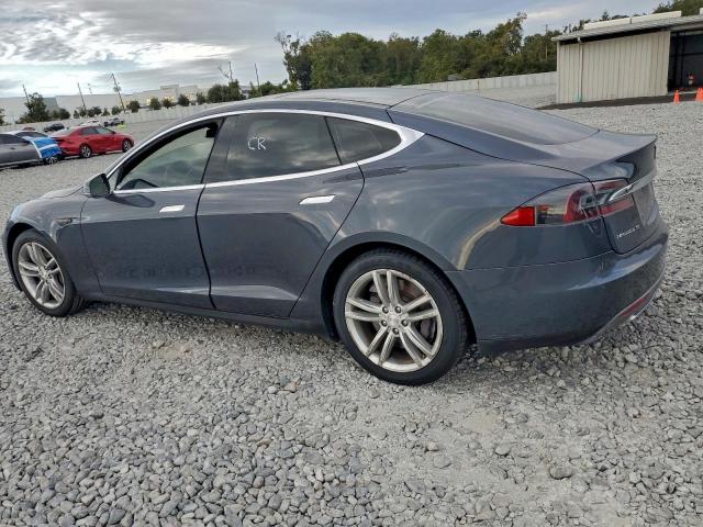 Tesla Model S 85 Image 5