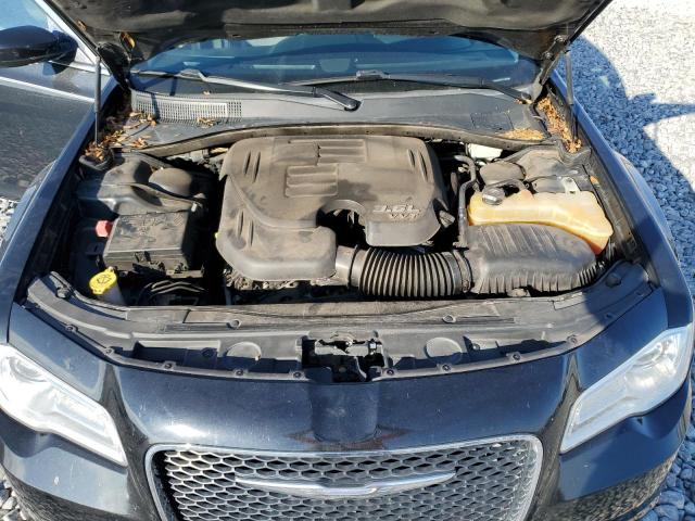 Chrysler 300 Limited Image 5