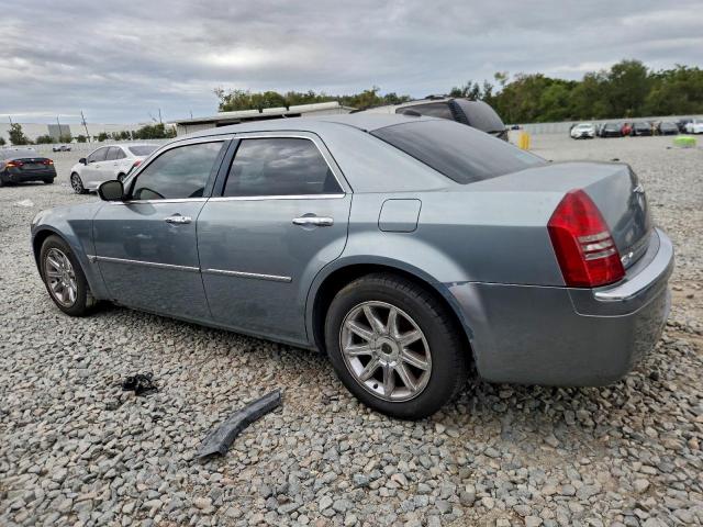 Chrysler 300 Image 4