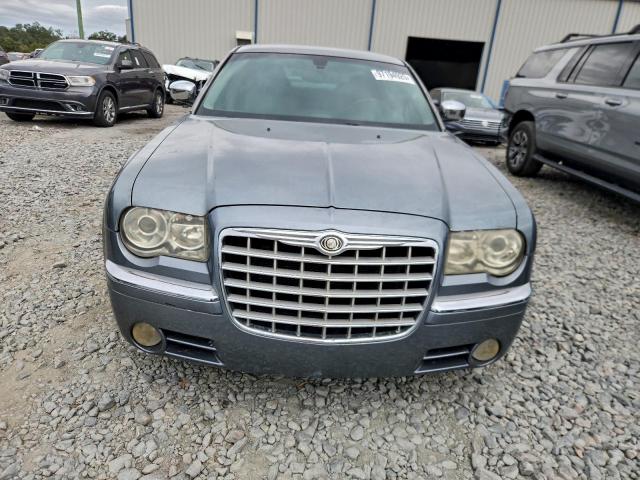 Chrysler 300 Image 10