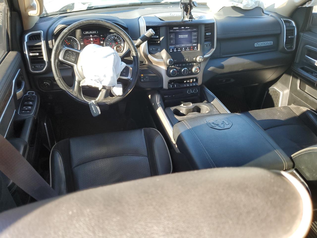 Ram 3500 Laramie Image 12