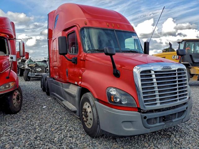  Salvage Freightliner Cascadia 1