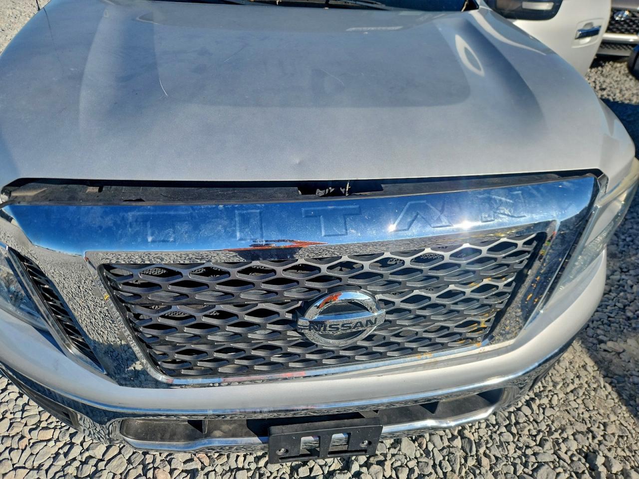 Nissan Titan S Image 11