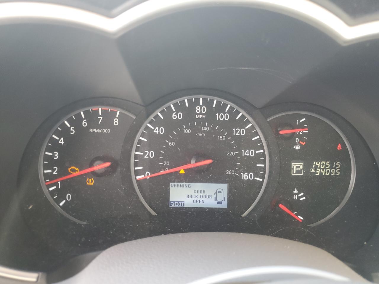 Nissan Quest S Image 8