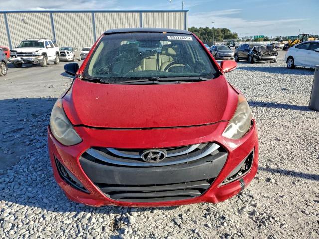 Hyundai ELANTRA Image 2