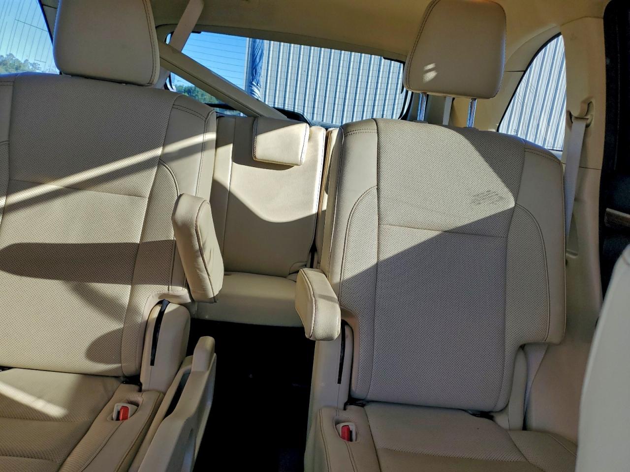 Toyota Highlander Limited Image 13