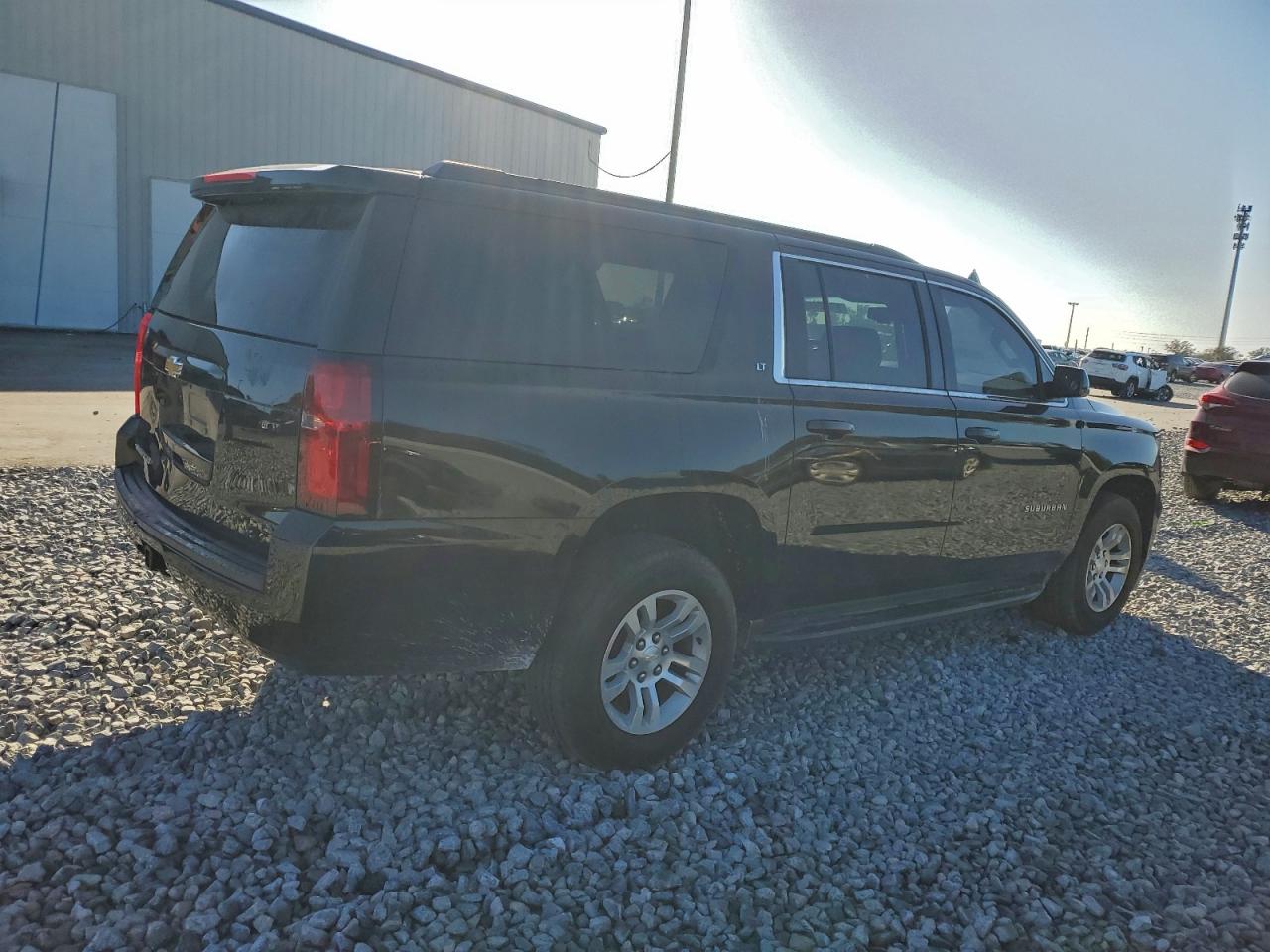 Chevrolet Suburban K1500 Lt Image 10