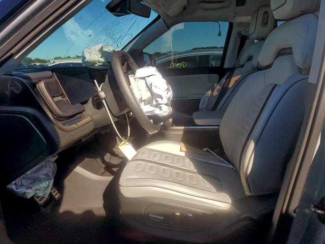 Rivian Ris Adventure Image 2