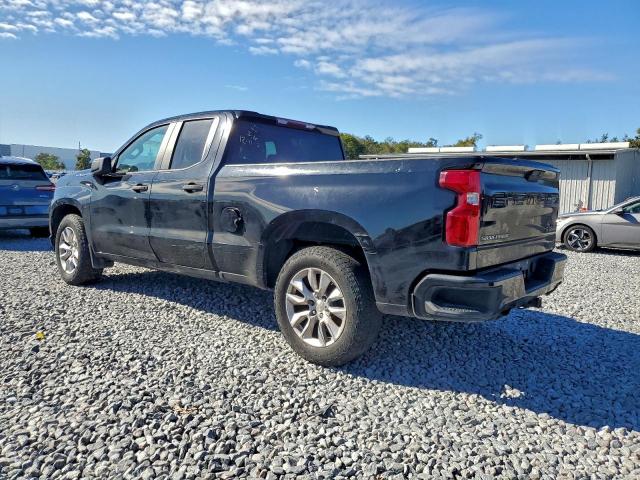 Chevrolet Silverado C1500 Custom Image 2