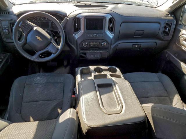 Chevrolet Silverado C1500 Custom Image 8