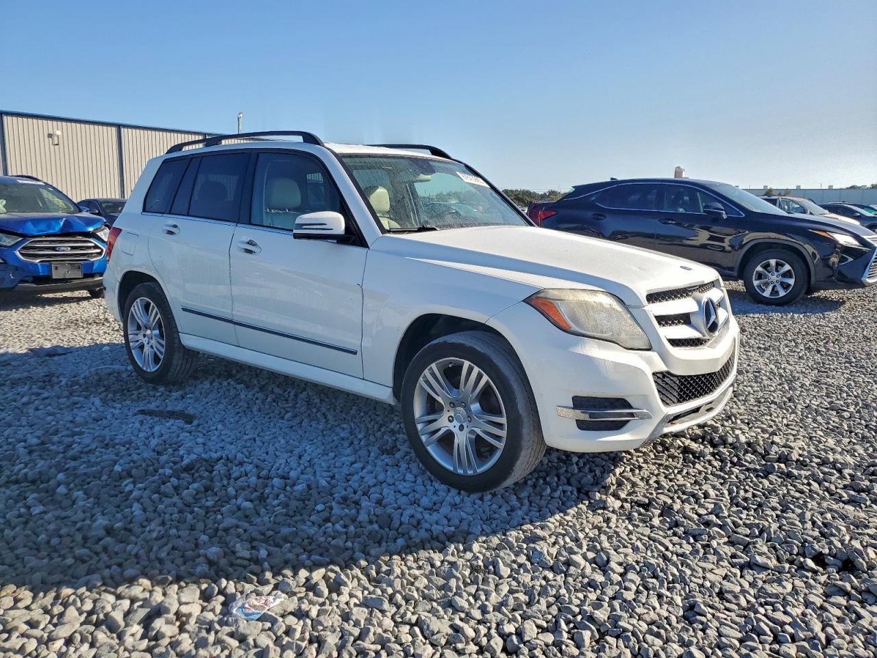Mercedes-Benz GLK 350 Image 8