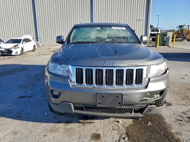 Jeep Grand Cherokee Laredo Image 3