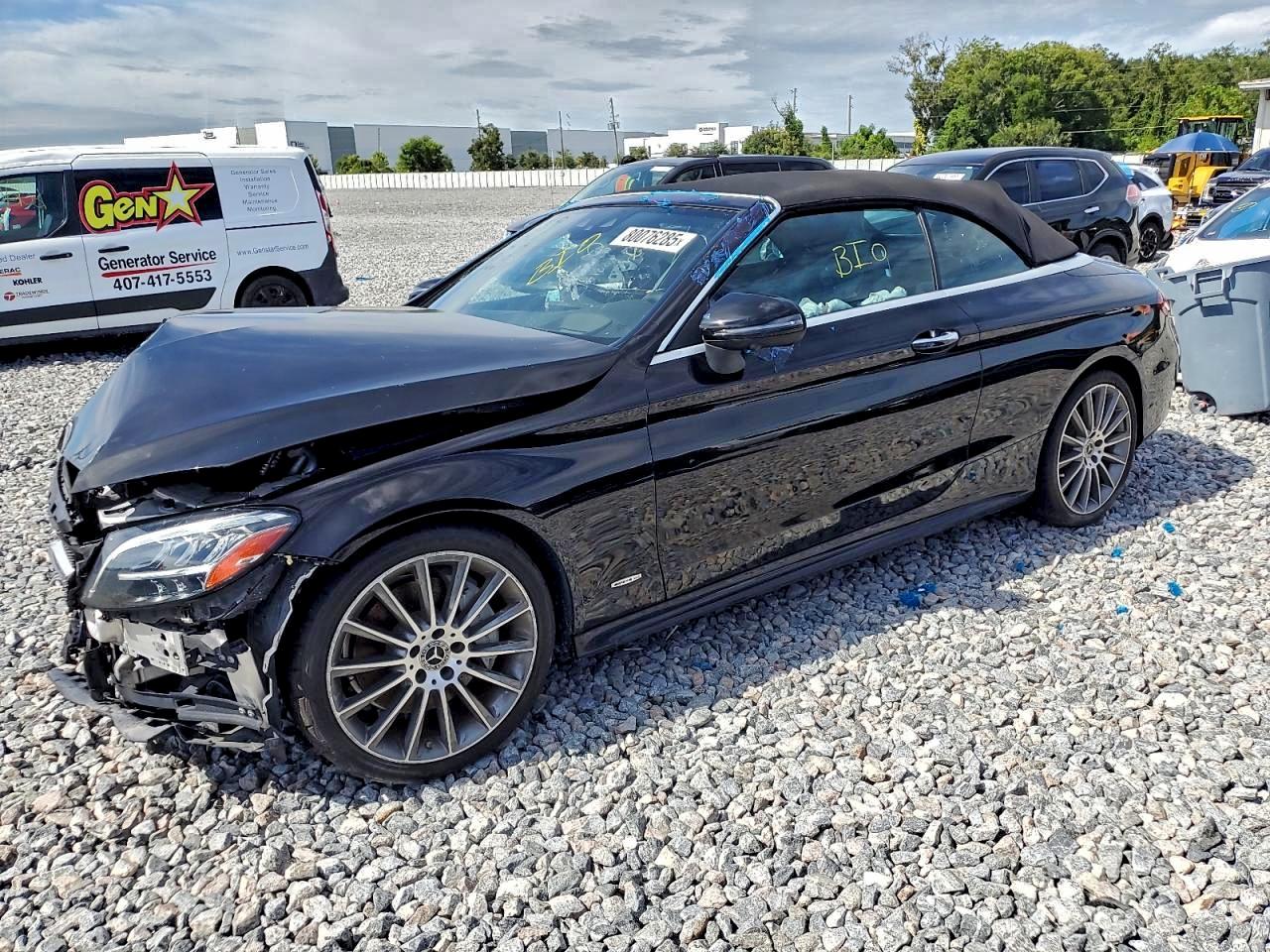 Mercedes-Benz C-Class 300 Image 1