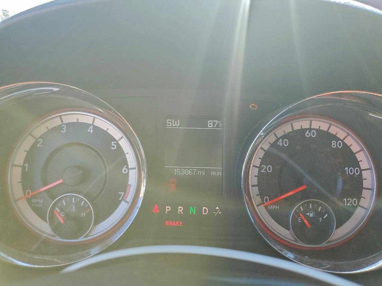 Dodge Caravan R/t Image 4