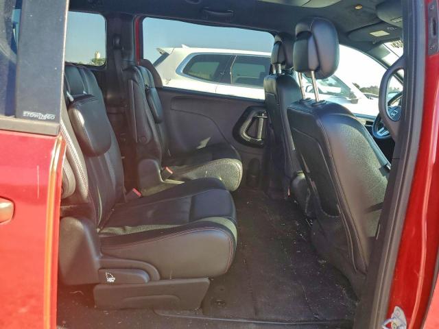 Dodge Caravan R/t Image 6