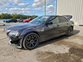  Salvage Chrysler 300