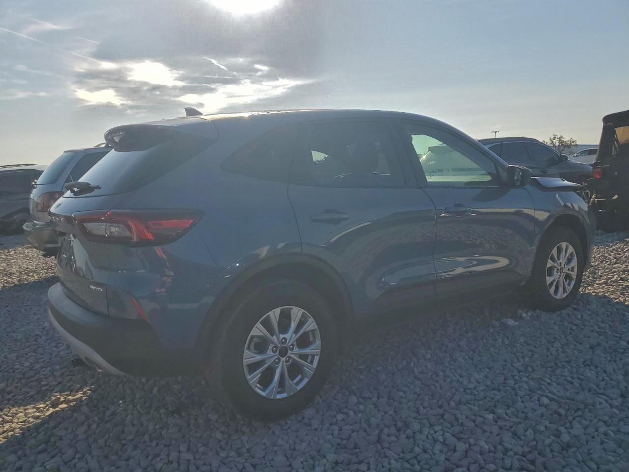 Ford Escape Active Image 9