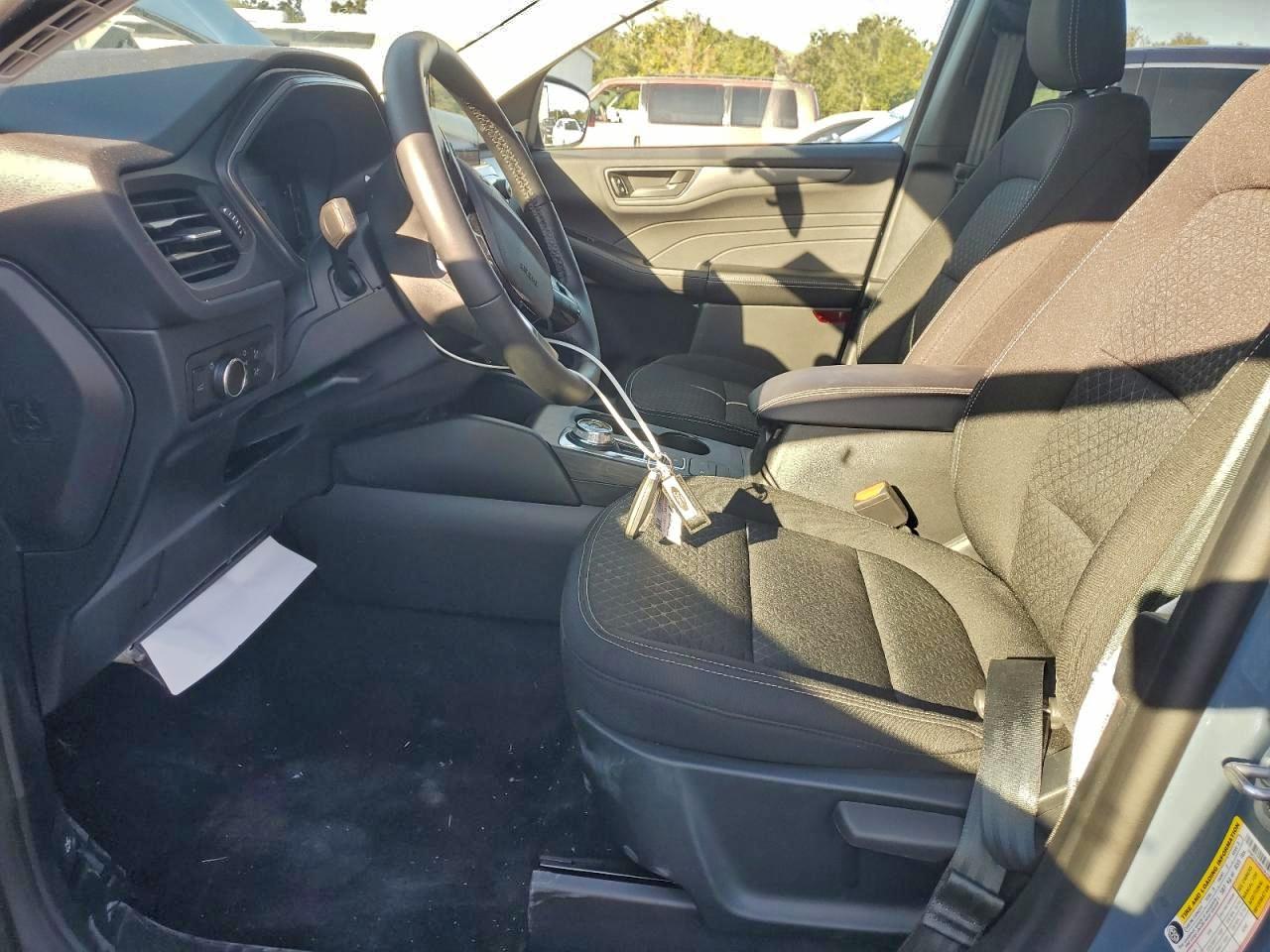 Ford Escape Active Image 5