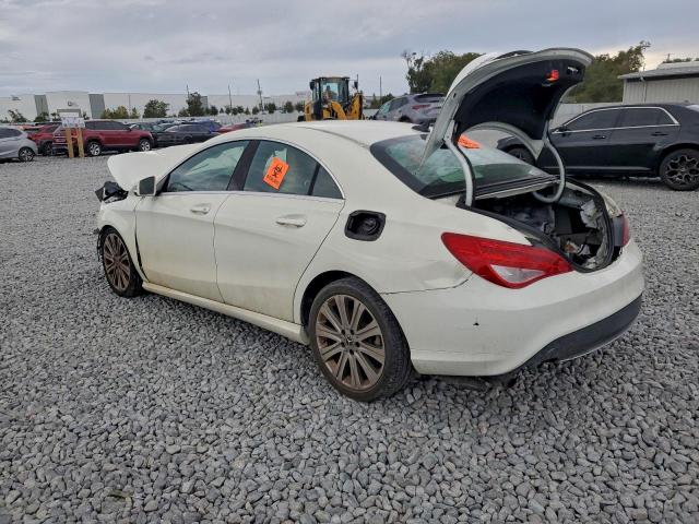 Mercedes-Benz Cla-class 250 Image 8