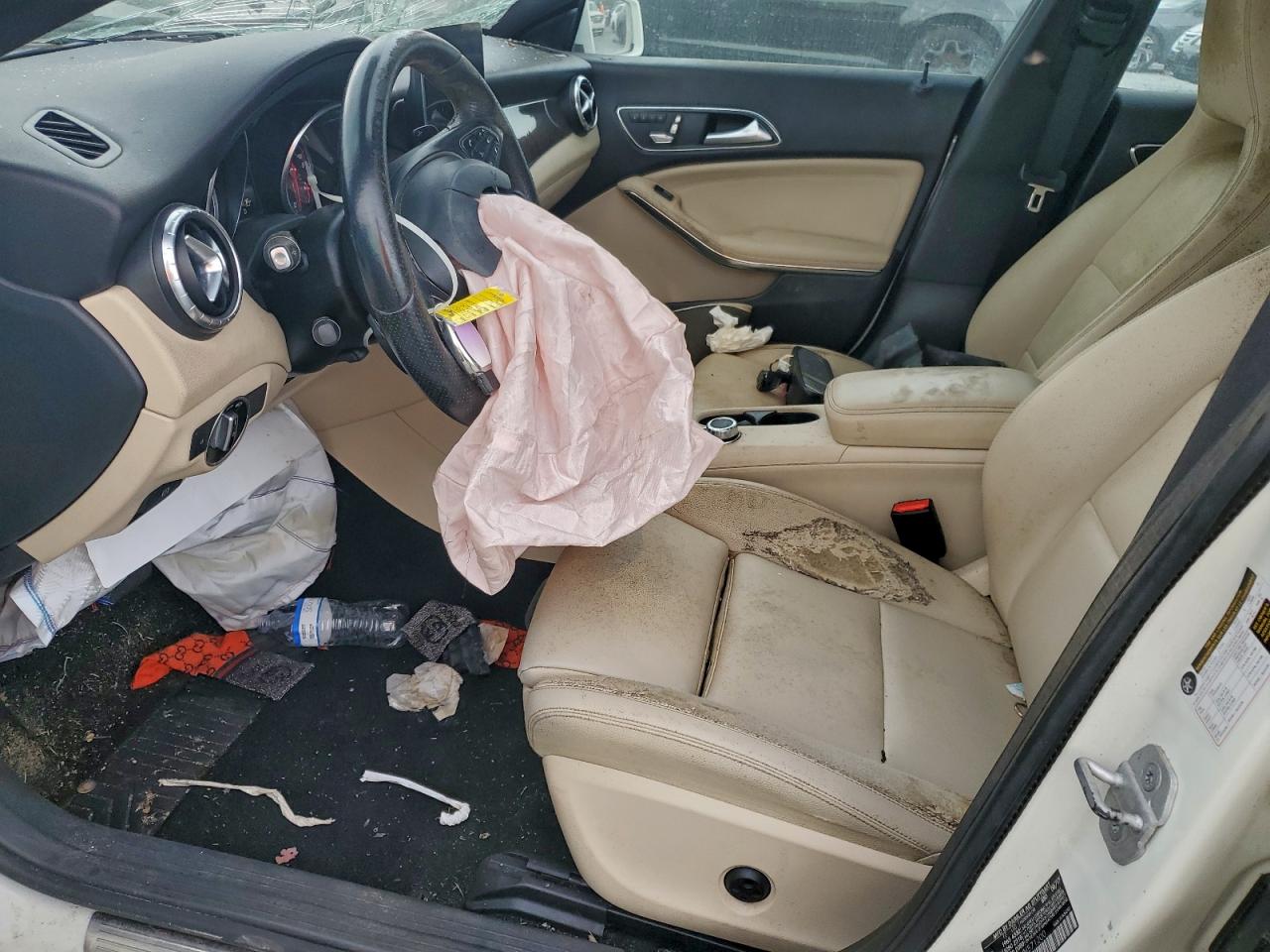 Mercedes-Benz Cla-class 250 Image 5