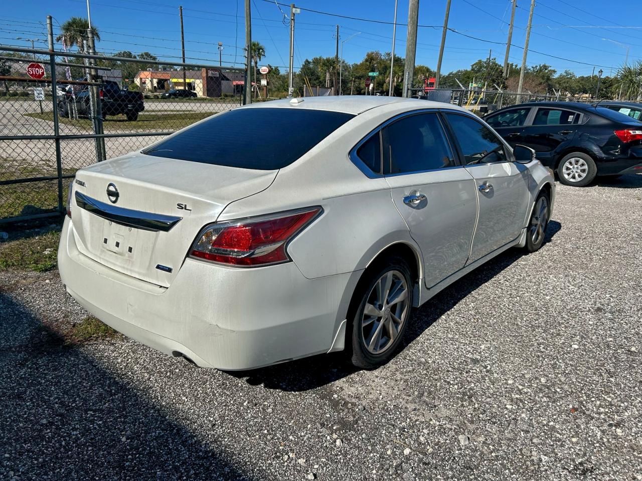 Nissan Altima 2.5 Image 8