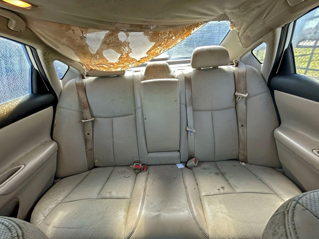 Nissan Altima 2.5 Image 6