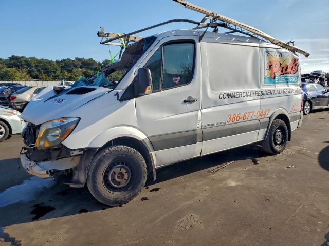  Salvage Mercedes-Benz Sprinter