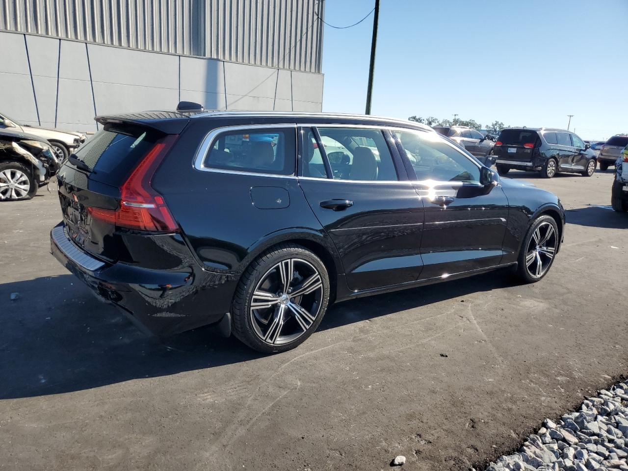 Volvo V60 T5 Inscription Image 3