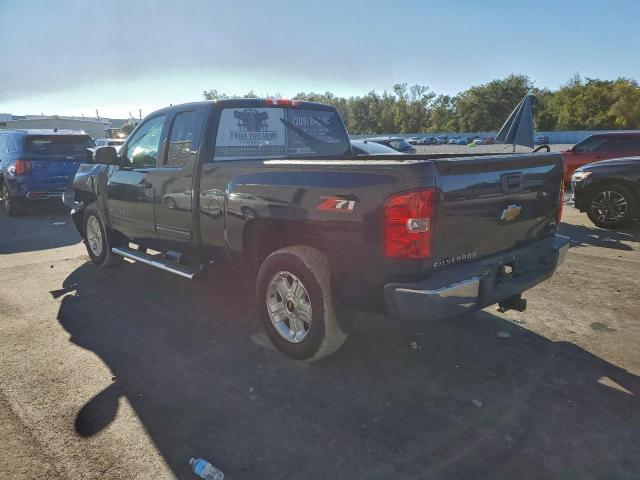 Chevrolet Silverado C1500 Lt Image 5