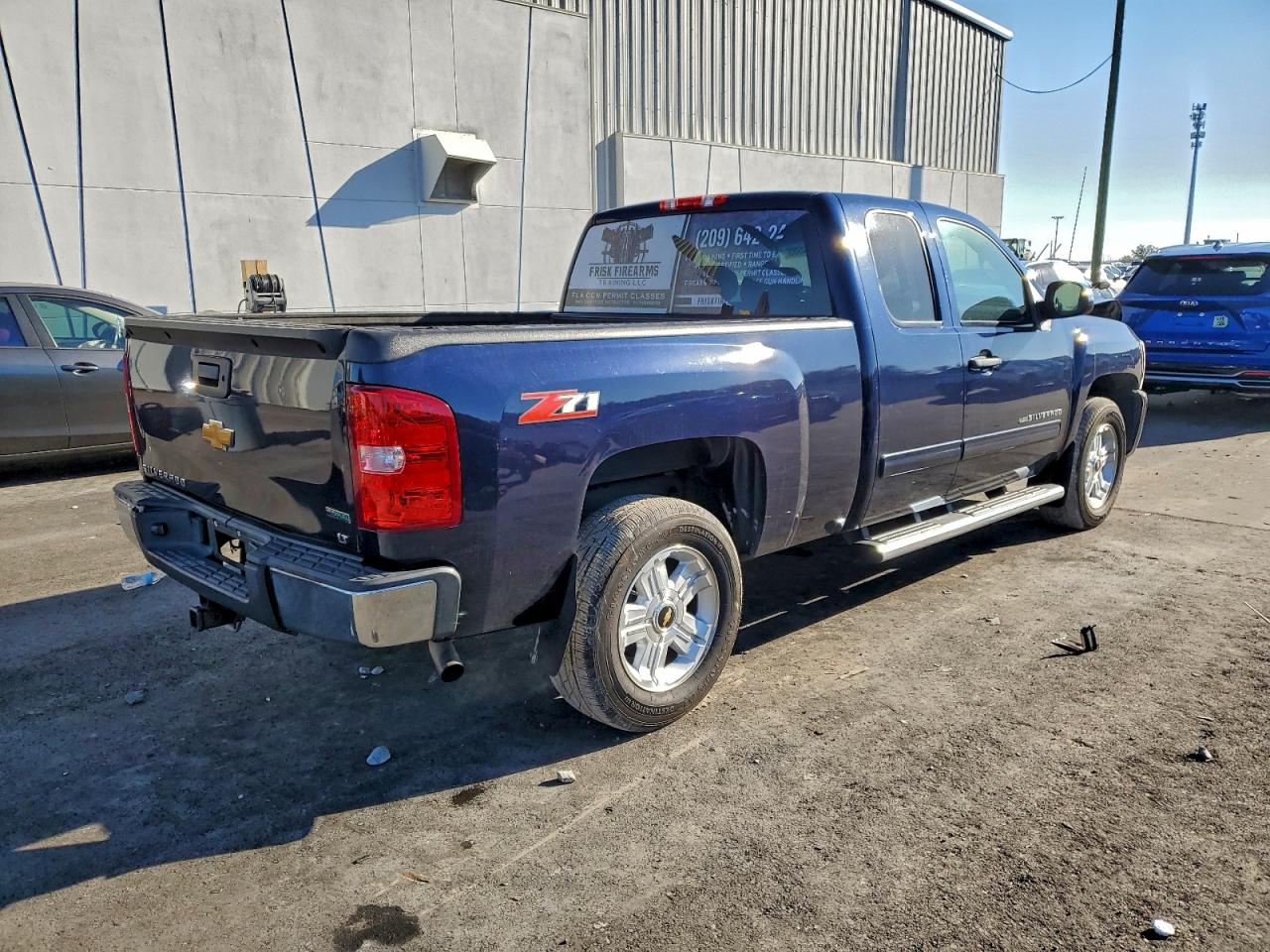 Chevrolet Silverado C1500 Lt Image 6
