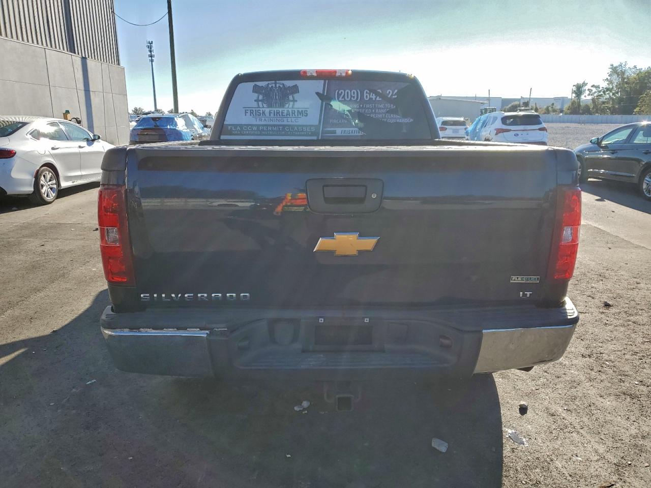 Chevrolet Silverado C1500 Lt Image 9