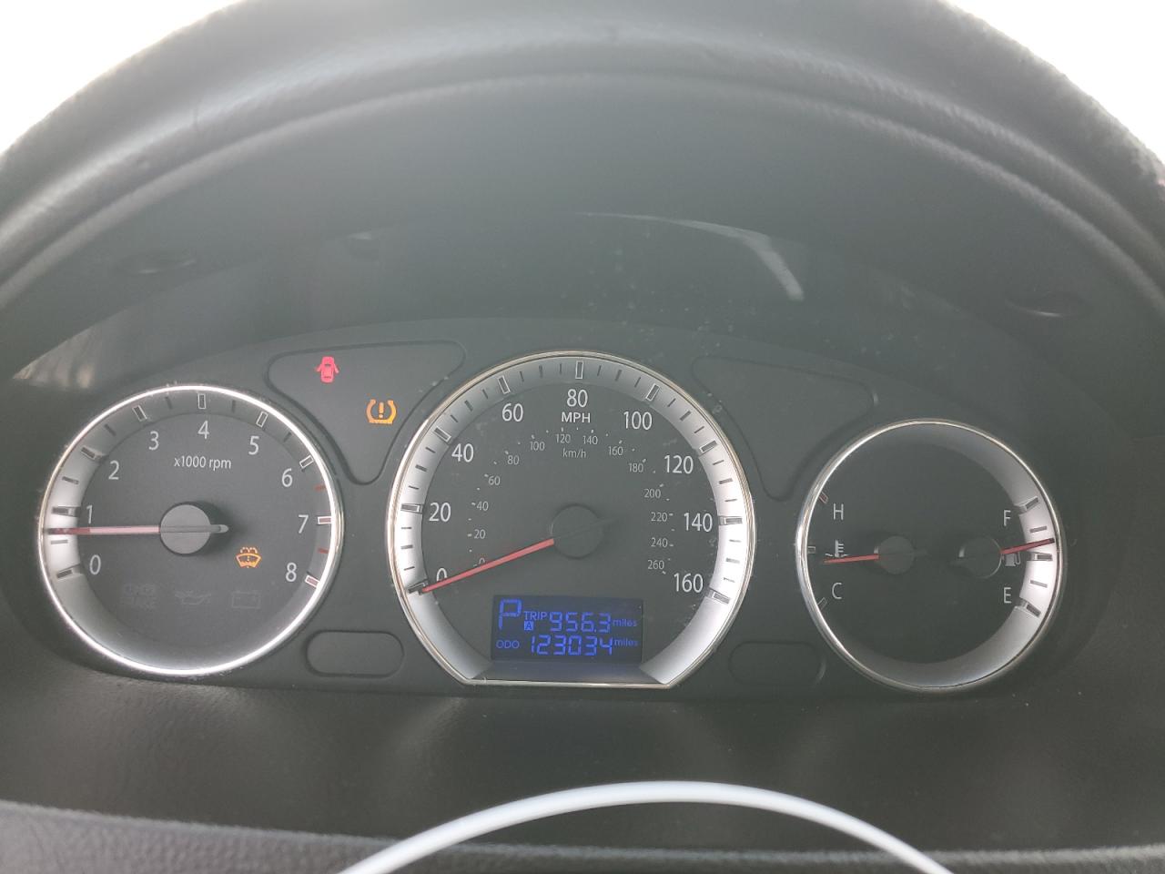 Hyundai SONATA Gls Image 4